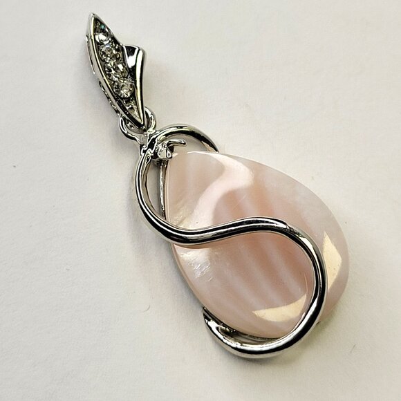 Rose Quartz Pendant with Rhinestone - Picture 1 of 13